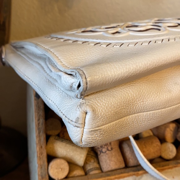 Brighton leather Ferrara crossbody organizer bag - Picture 7 of 12